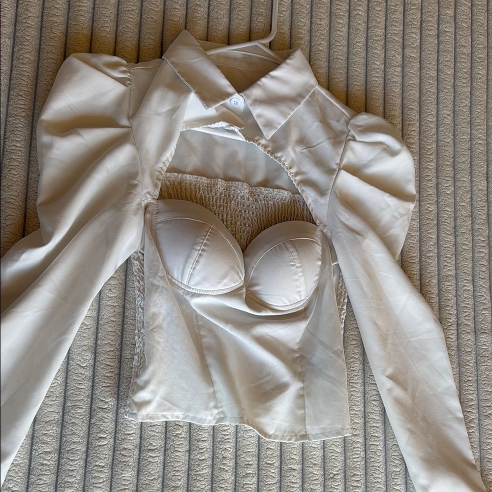 Elegant White Blouse with Puff Sleeves